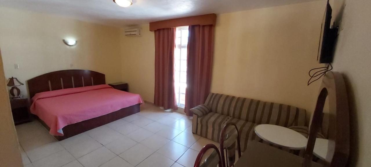 Hotel Real Tasquillo ภายนอก รูปภาพ